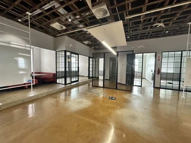 To Let Commercial Property for Rent in Woodstock Western Cape